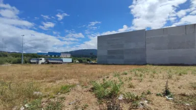 Terreno en venta en Calle Felipe Mínguez Serrano - Más