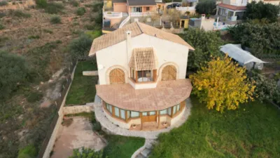 Chalet en venta en Calle de los Robles, 7, Borriol de 350.000 €