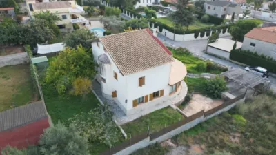 Chalet en venta en Calle de los Robles, 7, Borriol de 350.000 €