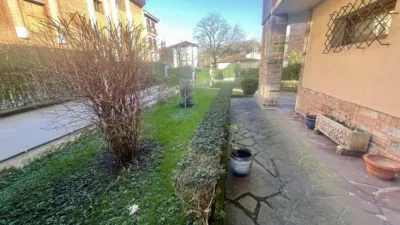 Chalet en venta en Calle de Eguzkiza, Lapitze-Belaskoenea-Olaberria-Meaka (Irun) de 700.000 €