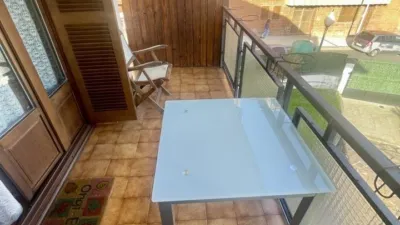 Chalet en venta en Calle de Eguzkiza, Lapitze-Belaskoenea-Olaberria-Meaka (Irun) de 700.000 €