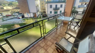 Chalet en venta en Calle de Eguzkiza, Lapitze-Belaskoenea-Olaberria-Meaka (Irun) de 700.000 €