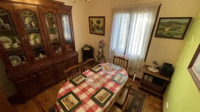 Chalet en venta en Calle de Eguzkiza, Lapitze-Belaskoenea-Olaberria-Meaka (Irun) de 700.000 €