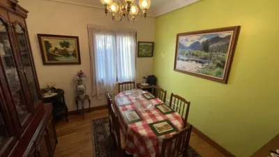 Chalet en venta en Calle de Eguzkiza, Lapitze-Belaskoenea-Olaberria-Meaka (Irun) de 700.000 €