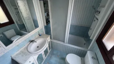 Chalet en venta en Calle de Eguzkiza, Lapitze-Belaskoenea-Olaberria-Meaka (Irun) de 700.000 €