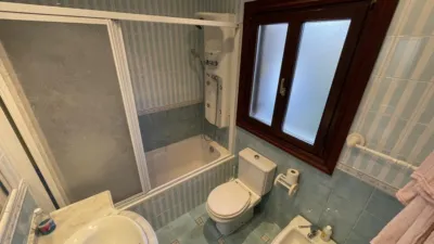 Chalet en venta en Calle de Eguzkiza, Lapitze-Belaskoenea-Olaberria-Meaka (Irun) de 700.000 €