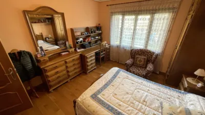 Chalet en venta en Calle de Eguzkiza, Lapitze-Belaskoenea-Olaberria-Meaka (Irun) de 700.000 €