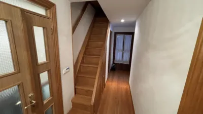 Chalet en venta en Calle de Eguzkiza, Lapitze-Belaskoenea-Olaberria-Meaka (Irun) de 700.000 €