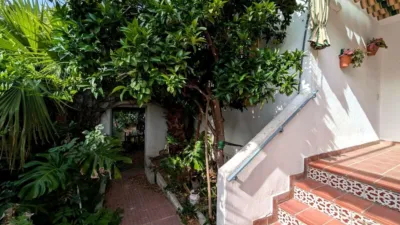 Chalet en calle Hojiblanca photo 3