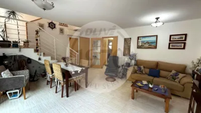 Chalet en Avinguda de Verona Terol photo 6