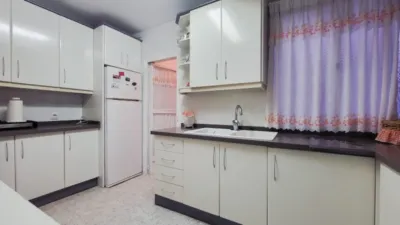 Piso en venta en Plaza Masnou, Centro (Almería Capital) de 155.000 €