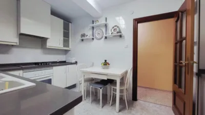 Piso en venta en Plaza Masnou, Centro (Almería Capital) de 155.000 €