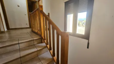 Casa adosada en venta en Calle Sin Salida, Trescasas de 195.000 €