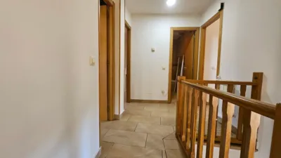 Casa adosada en venta en Calle Sin Salida, Trescasas de 195.000 €