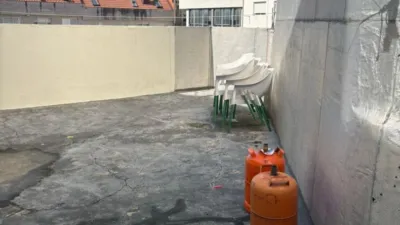 Piso en alquiler en Calle del Alcalde Vázquez Varela, Praza España-Zona Corte Inglés (Distrito Casco Urbano. Vigo) de 850 €<span>/mes</span>