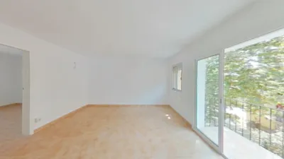 Apartment in La Trinitat Nova photo 4
