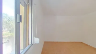 Apartment in La Trinitat Nova photo 7