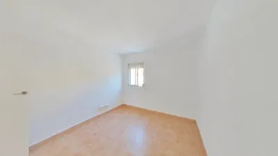Apartment in La Trinitat Nova photo 10