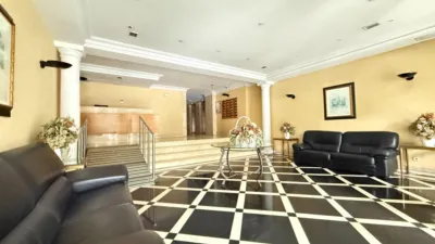 Piso en alquiler en Calle Raimundo Fdez Villaverde - Imagen 18