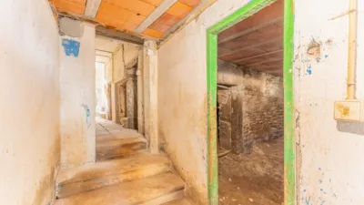 House on Loureiro-Duas Igrexas Street, No. 31 photo 5