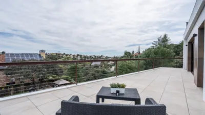 Chalet en venta en El Peñalar - Arroyo de Trofas - Montealegre, Los Peñascales (Torrelodones) de 1.717.000 €