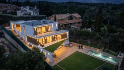 Chalet en venta en El Peñalar - Arroyo de Trofas - Montealegre, Los Peñascales (Torrelodones) de 1.717.000 €