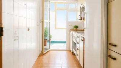 Apartment on Jacinto Benavente Street photo 2