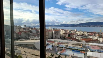 Piso en venta en Calle Vía Norte, 20, Fátima-Travesía de Vigo-San Xoán (Distrito Casco Urbano. Vigo) de 520.000 €