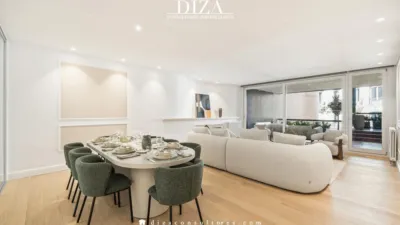 Apartment on Calle de José Ortega y Gasset photo 16