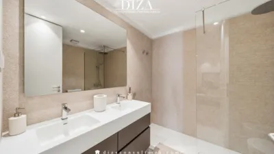 Apartment on Calle de José Ortega y Gasset photo 28