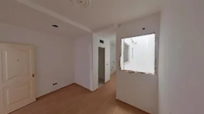 Apartment in León XIII-Cruz Roja photo 13
