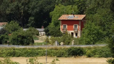 Chalet en calle Kukullo photo 3