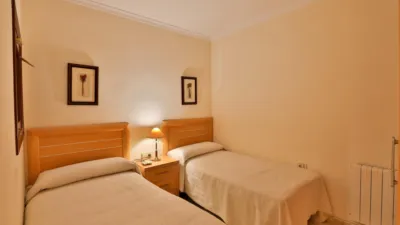 Apartment on Calle de la Alta de Gracia photo 14