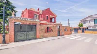 Chalet on Calle de Rivera photo 3