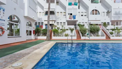 Piso en alquiler en Avenida de Puerto Rey, Puerto Rey (Vera) de 800 €<span>/mes</span>