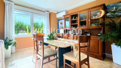 Chalet on Carrer 232 photo 11