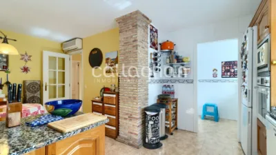 Chalet on Carrer 232 photo 21