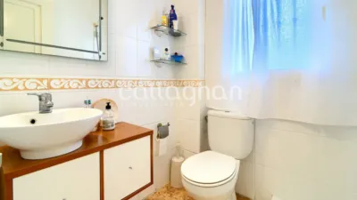 Chalet on Carrer 232 photo 36