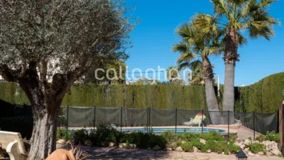 Chalet on Carrer 232 photo 40