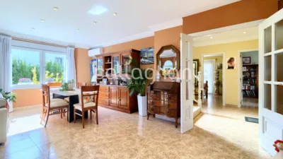 Chalet on Carrer 232 photo 9