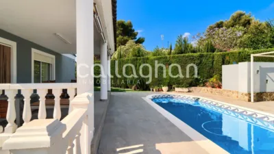Chalet on Carrer Pi Blanc photo 10