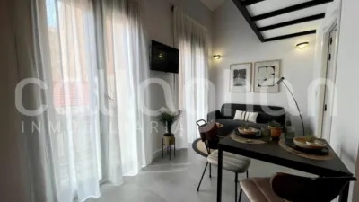 Loft en alquiler en Calle de Molina, Montolivet (Distrito Quatre Carreres. València Capital) de 1.300 €<span>/mes</span>