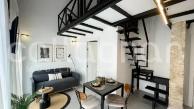 Loft en alquiler en Calle de Molina, Montolivet (Distrito Quatre Carreres. València Capital) de 1.300 €<span>/mes</span>