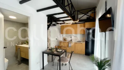 Loft en alquiler en Calle de Molina, Montolivet (Distrito Quatre Carreres. València Capital) de 1.300 €<span>/mes</span>