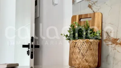 Loft en alquiler en Calle de Molina, Montolivet (Distrito Quatre Carreres. València Capital) de 1.300 €<span>/mes</span>