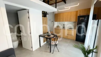 Loft en alquiler en Calle de Molina, Montolivet (Distrito Quatre Carreres. València Capital) de 1.000 €<span>/mes</span>