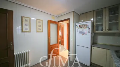 Miniatura 12