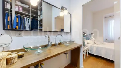 Apartment in Carrer de Calatrava photo 27