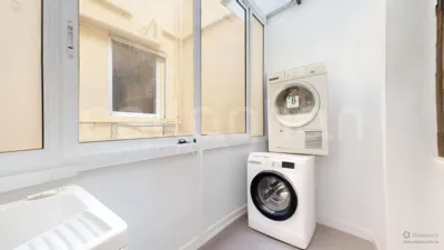 Apartment in Carrer de Calatrava photo 48