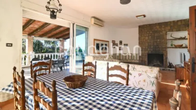 Chalet on Carrer Vent de Xaloc photo 10